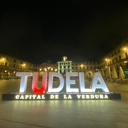 Voila Catedral Daire Tudela Dış mekan fotoğraf