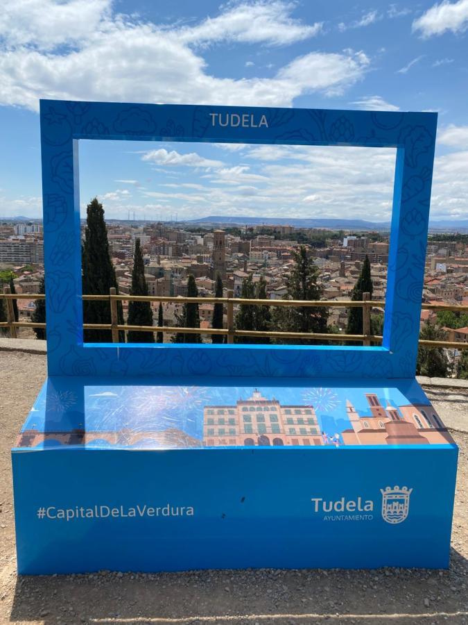 Voila Catedral Daire Tudela Dış mekan fotoğraf
